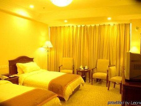 Tian Cheng Grand Hotel Rizhao Ruang foto